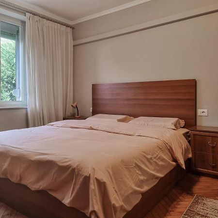 Tirana Center Cozy Apartment エクステリア 写真