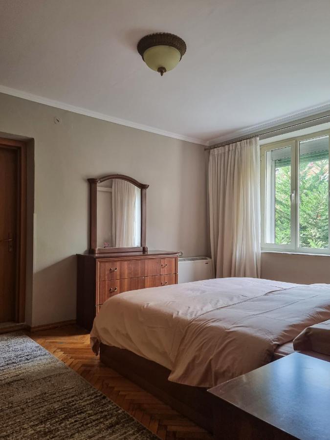 Tirana Center Cozy Apartment エクステリア 写真